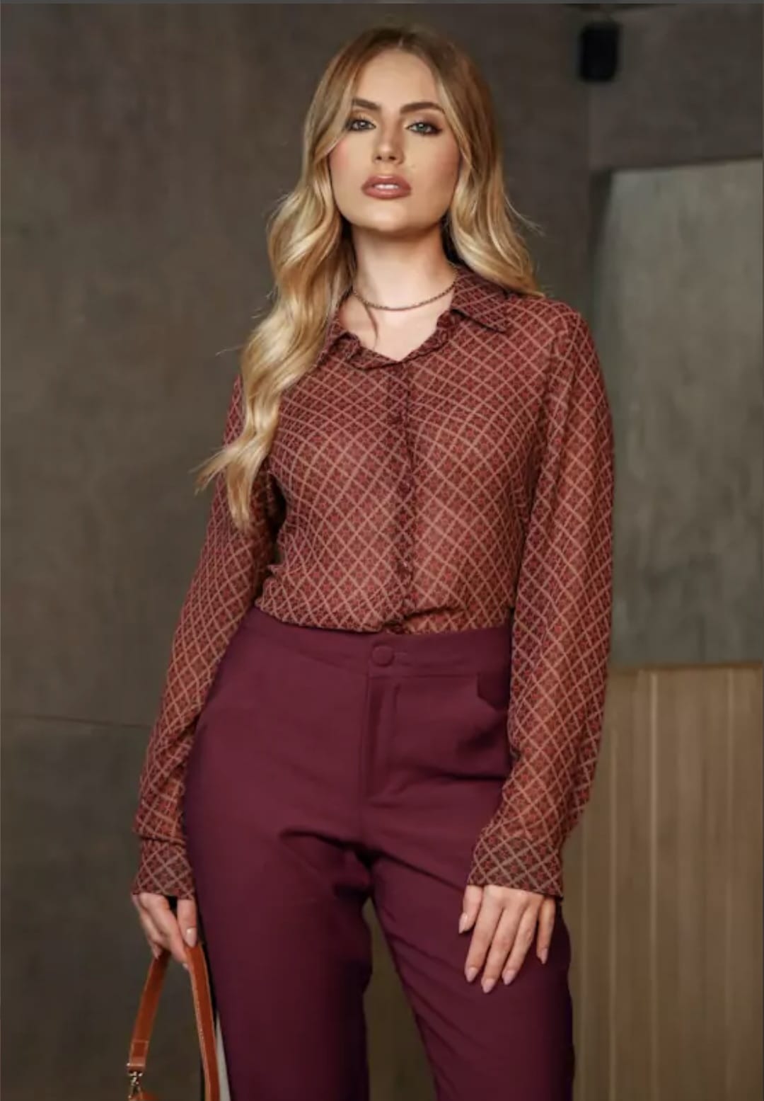 Calça Alfaiataria Besom Vinho
