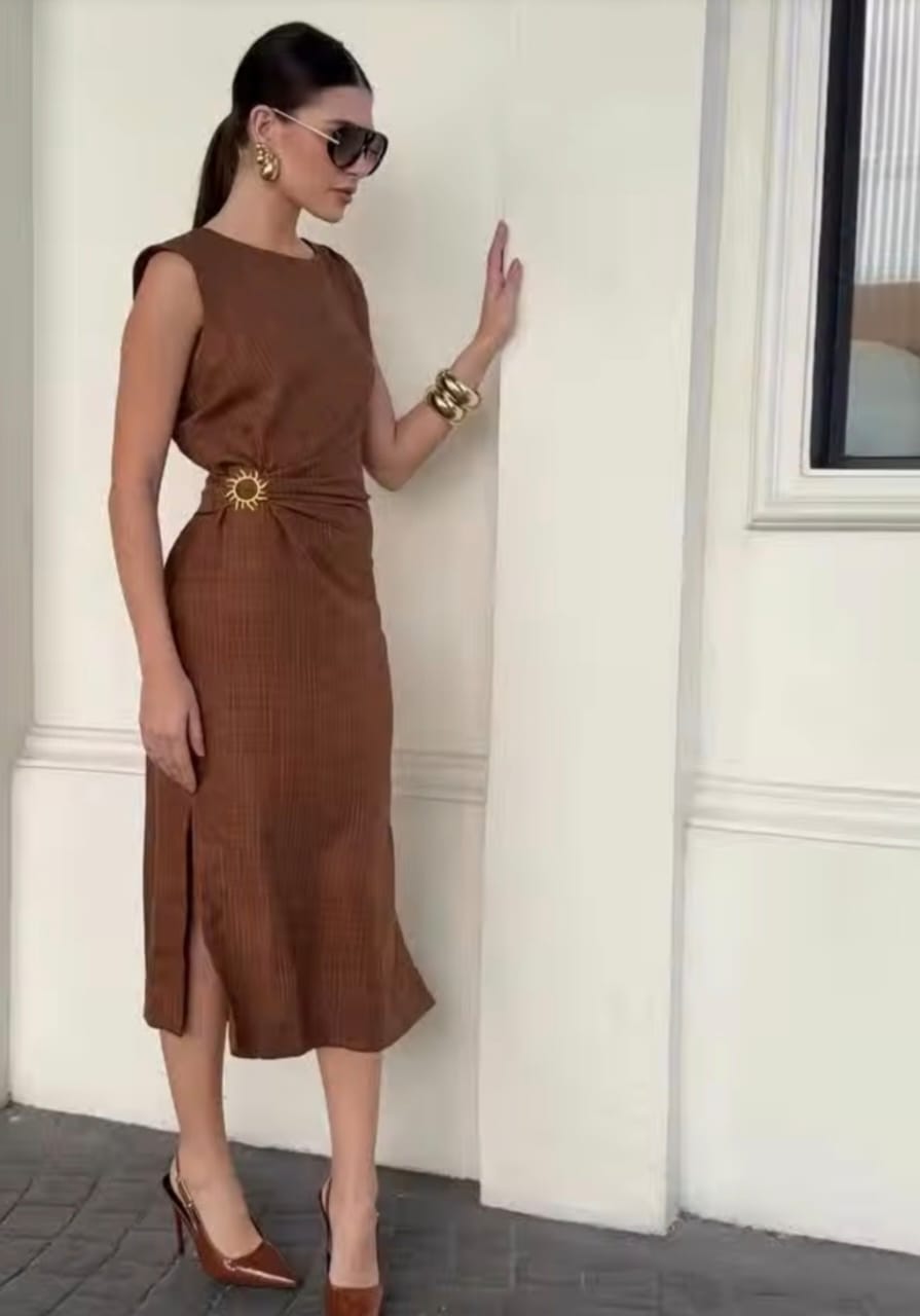 Vestido Midi Det. Sol — Marrom Terra